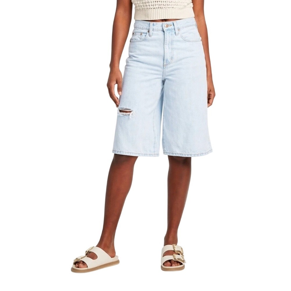 Universal Thread Women's 14" Light Blue Distressed High Rise Denim Shorts Size 2